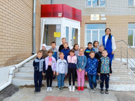 Экскурсия в МОУ "Средняя общеобразовательная школа № 1 г. Ершова Саратовской области" Экскурсия в МОУ "Средняя общеобразовательная школа № 1 г. Ершова Саратовской области".